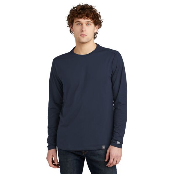 ® Heritage Blend Long Sleeve Crew Tee Thumbnail